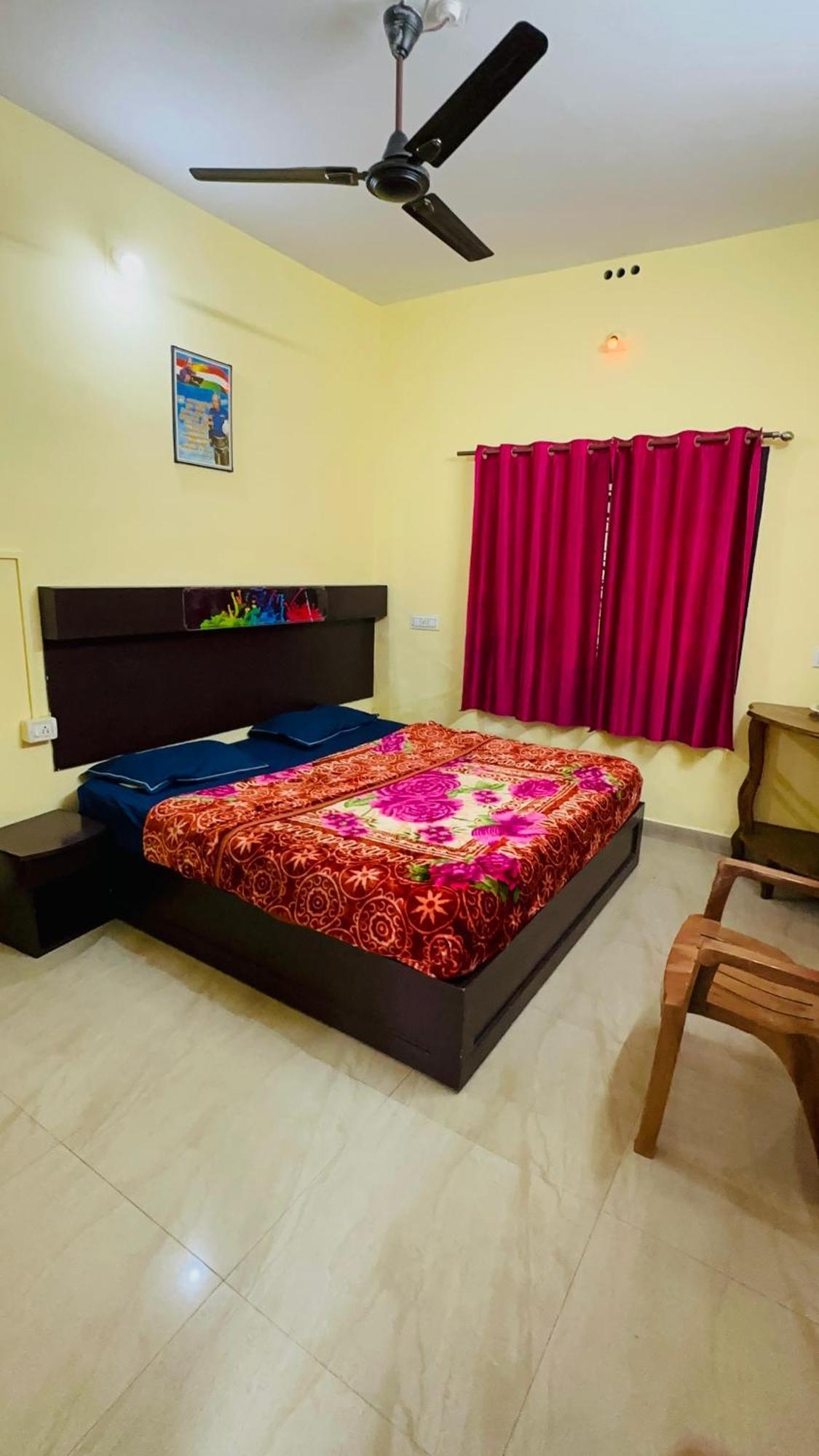 G Mount Budget Stay Munnar Buitenkant foto